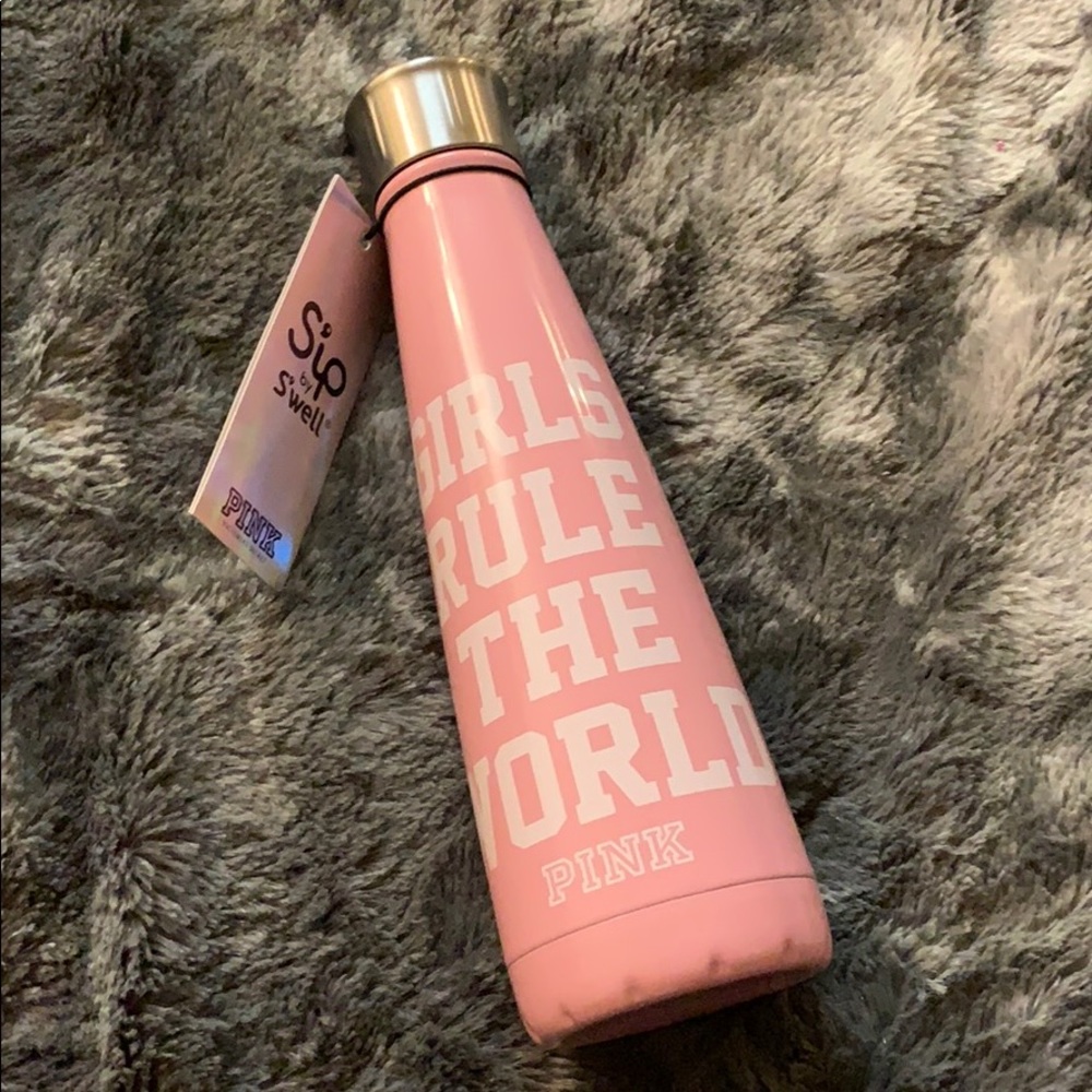 Victoria’s Secret PINK Swell Water Bottle